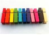 Mini pinces en bois couleurs assorties paquet de 100